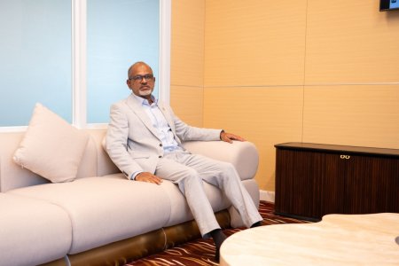 އާދިއްތަ:  މަޖިލީހަށް ބޮޑު ދުވަހެއް! ނާޒިމް ވަކި ކުރަން ތާވަލް ކޮށްފި