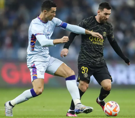 މެސީއަށްވުރެ މޮޅީ އަހަރެން - ރޮނާލްޑޯ