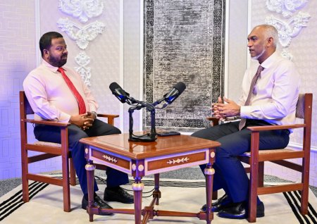 ސިޔާސީ މުވައްޒަފުންގެ އަދަދު 14 ދުވަހުގެ ތެރޭ ހާމަކުރަން ރައީސް އޮފީހަށް އަންގައިފި