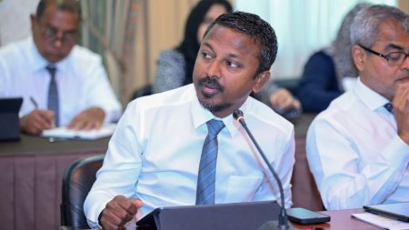 ނަފްރަތު އުފެދޭ ގޮތަށް ދައްކާ ވާހަކަ ބަލައެއް ނުގަނެވޭ: އުޝާމް