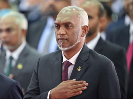 ޤައުމު ހިންގަނީ ސިވިލް ސަރވަންޓުން - ރައީސް