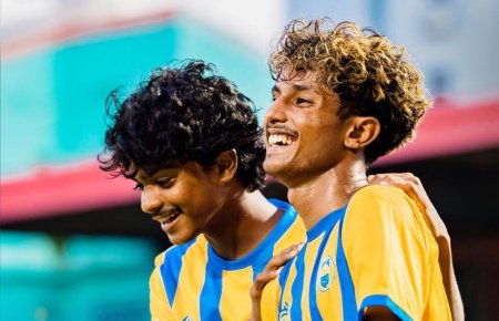 އީތަން، އަޝްވާން އަދި ތޯއިފް ގައުމީ ސްކޮޑަށް